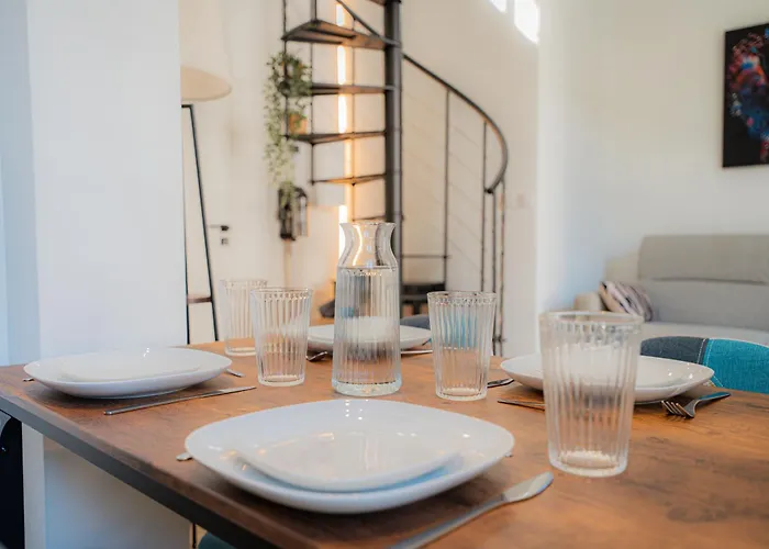 شقة Beautiful 2-room In Port De نيس